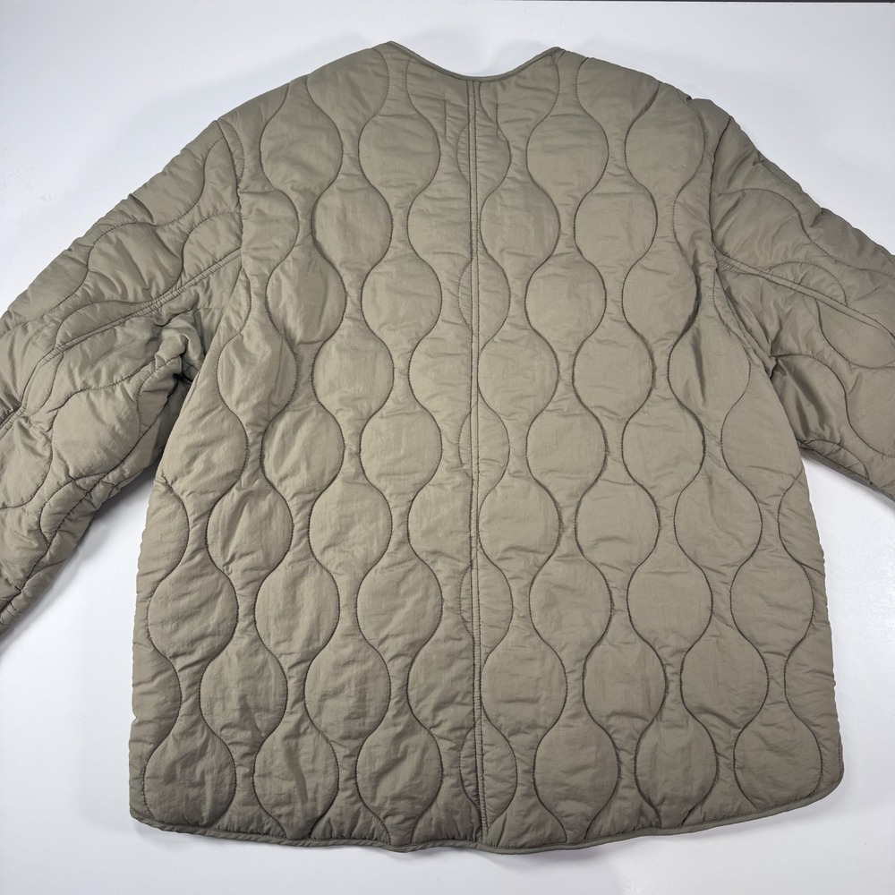 H&M Oversized Quilted Liner Jacket Snap Front Womens Medium Khaki Green Pockets - Picture 10 of 14